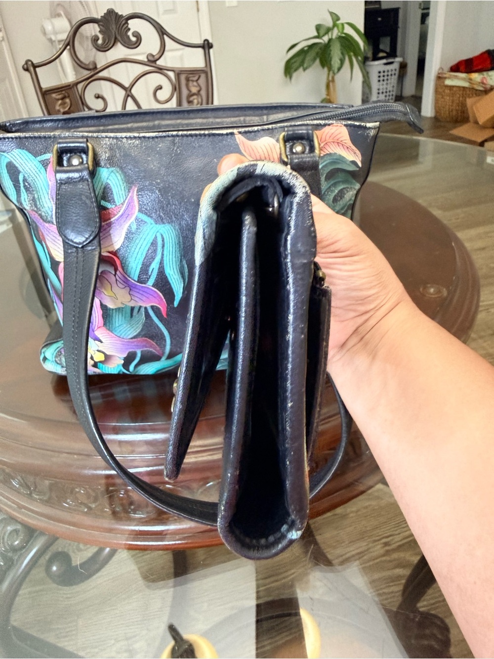 Anuschka Black Tote with Vibrant Tropical Floral Paint and matching wallet - Picture 4 of 12